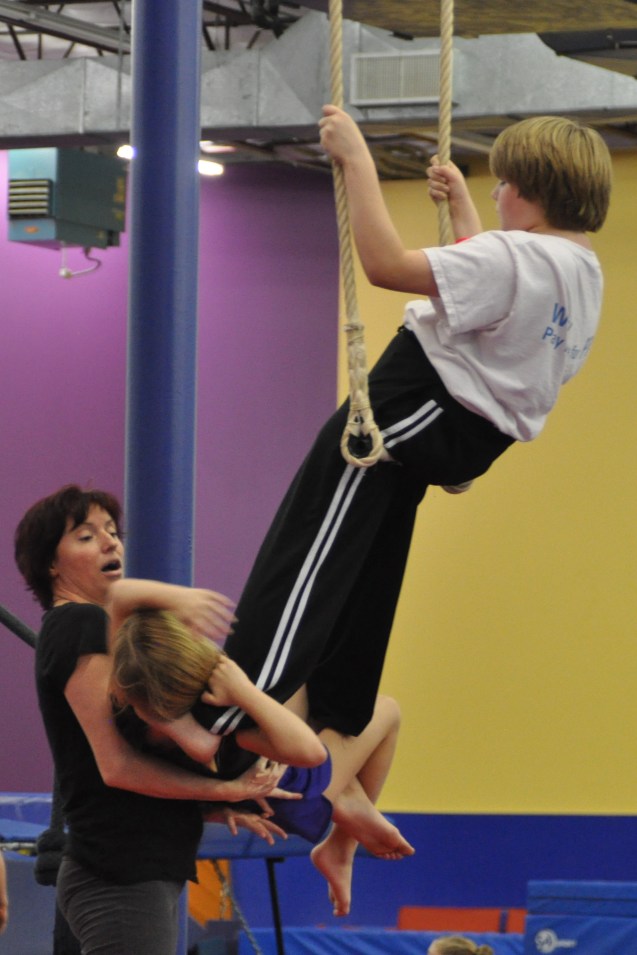 Trapeze lesson Lone Star Circus