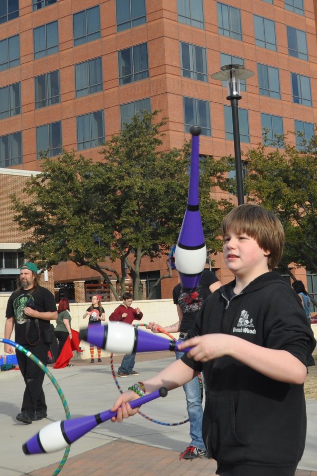 Spinfest February 2014 Kameron juggling clubs 