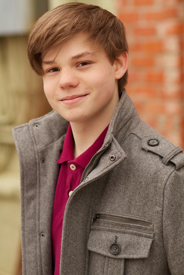 Kameron Badgers Commercial Headshot B April 2017